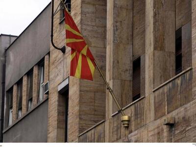 Απομακρύνονται αγάλματα από το κέντρο τω...