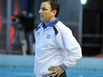 Χριστουγεννιάτικη προετοιμασία για 14 πολίστες