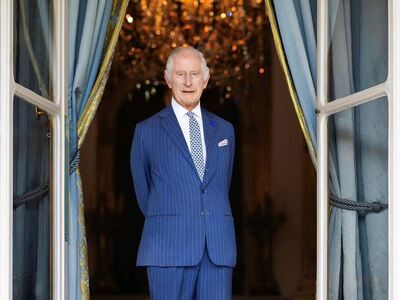 Ο βασιλιάς Κάρολος γιόρτασε τα 77 του χρ...