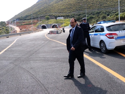 Αιτωλοακαρνανία: Ο υπουργός Υποδομών παρ...