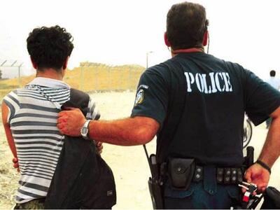 Αίγιο: Ανήλικοι έκλεβαν χαλκό από σιδηρο...