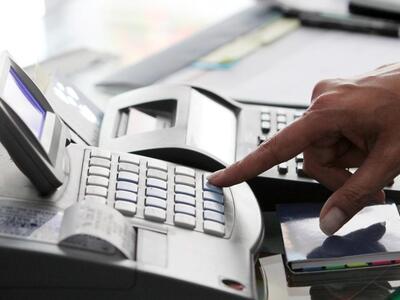 Πάτρα: "Μπούκαραν" σε ψιλικατζ...