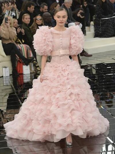 CHANEL COUTURE