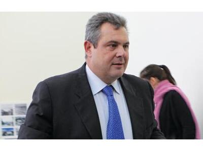 Πρόταση μομφής κατά της κυβέρνησης καταθ...