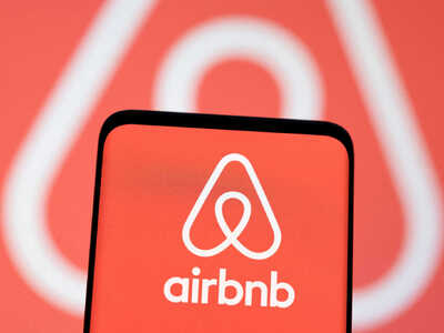 Ισπανία: «Τέλος» τα Airbnb στη Βαρκελώνη...