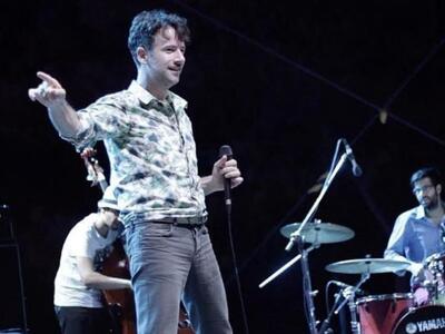 Ο Κωστής Μαραβέγιας, απόψε το βράδυ στην...