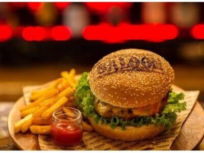 Τώρα οι λαχταριστές γεύσεις του Saloon έ...