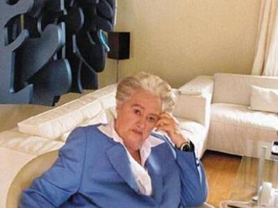 Έφυγε από τη ζωή η γνωστή γλύπτρια Χρύσα