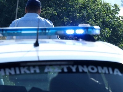  Τρία πτώματα ανδρών βρέθηκαν σε παραλίε...