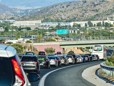 Επιστρέφουν οι αδειούχοι του Αυγούστου –...