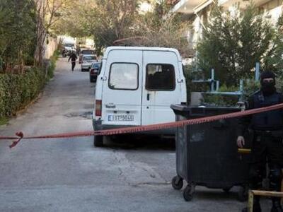 Πυροβόλα όπλα βρέθηκαν από την αντιτρομο...