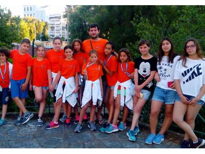 Ελαμψαν στην κολυμβητική ημερίδα οι μικρ...