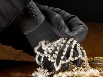 Ηλεία - Λεχαινά: Διαρρήκτες σήκωσαν κοσμ...