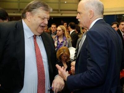 Μαίνεται ο "πόλεμος" Βενιζελικ...