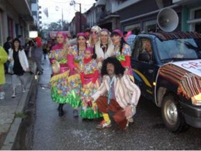 Επιτυχές το Ναυπακτιώτικο καρναβάλι. Δεί...