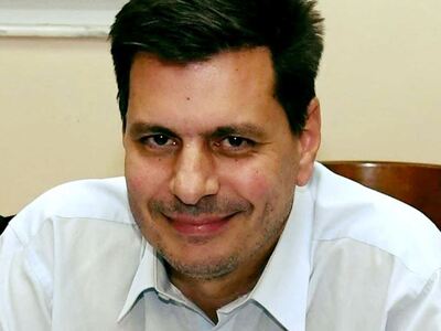 Πέτρος Ψωμάς: Μαθήματα προπαγάνδας από τ...