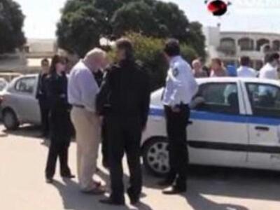 Εκλογικοί αντιπρόσωποι του ΚΚΕ και της Χ...