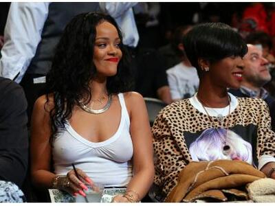 Η Ριάνα... τα πέταξε στο γκολ της Γερμανίας