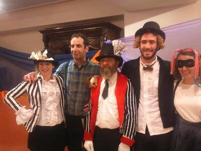 Οι εμψυχωτές του θεατρικού εργαστηρίου &...