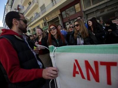 Συνεχίζεται κατάληψη των κεντρικών υπηρ...