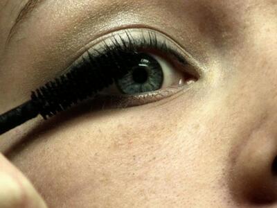 3 top tips για ακαταμάχητο βλέμμα με κάθε μάσκαρα!