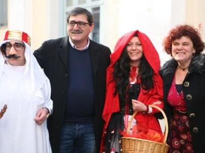 Το «τσίκνισε» και ο Δήμαρχος Πατρέων Κώσ...