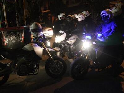 Aιγιάλεια: Nύχτα τρόμου για ηλικιωμένο ζ...