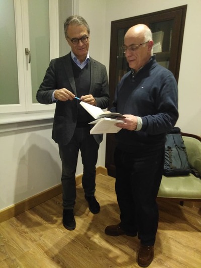 Ο Χάρης Βλαβιανός αφιερώνει βιβλίο του  ...