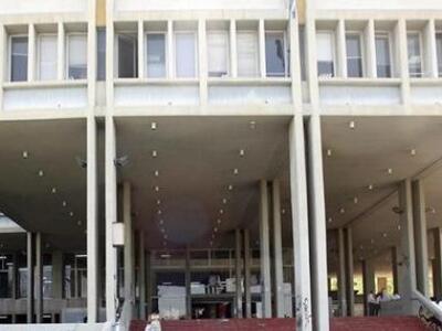 Αναστολή μαθημάτων στη Φιλοσοφική Αθήνας