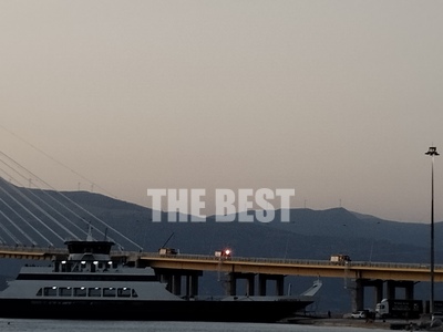 Φωτιές: Κομβόι από πυροσβεστικά οχήματα ...