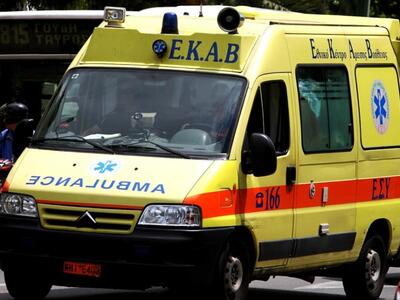 Πάτρα: Αυτοκίνητο έπεσε πάνω σε άλλα, σταθμευμένα