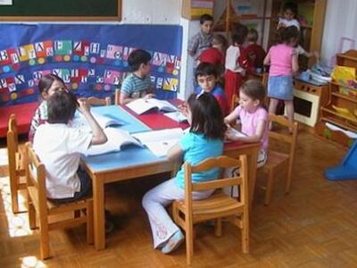 Βρεφονηπιοκόμος με πλαστό τίτλο σπουδών ...