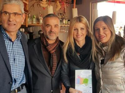 GOLDEN TENNIS CLUB: ΠΟΛΛΑ ΣΥΓΧΑΡΗΤΗΡΙΑ Γ...