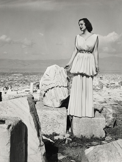 Βραδυνό ένδυμα «Apteros Nike» του οίκου ...