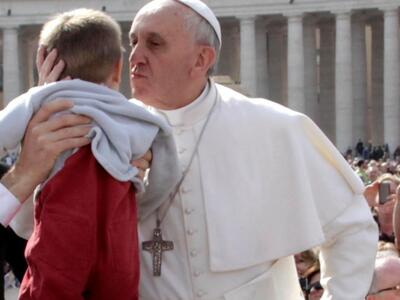 Ο ηθοποιός που μικρός ήθελε να γίνει... Πάπας! 