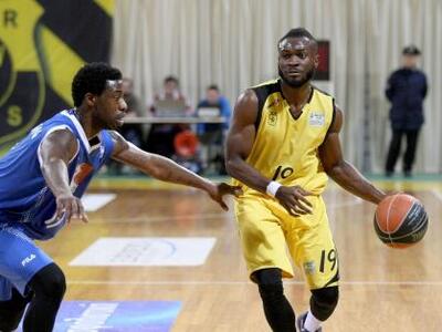 Ο Άρης επικράτησε εύκολα 79-61 του Πανελευσινιακού