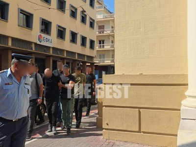 Φωτιά στα Συχαινά: Απολογούνται σήμερα ο...