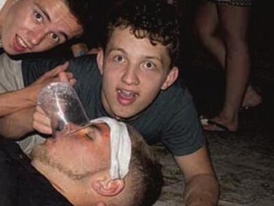 Κάβος: Το Channel 4 «έκοψε» στα γυρίσματ...