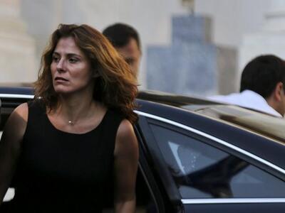 ΕΚΛΟΓΕΣ 2015: Με την σύντροφό του Μπέτυ ...