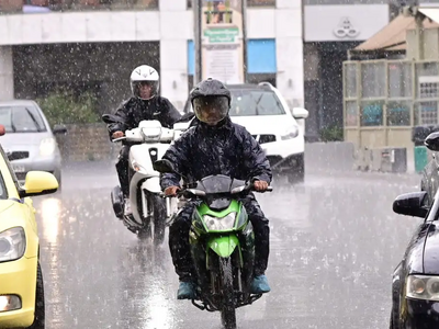 Καιρός: Επιστρέφουν οι βροχές και οι κατ...