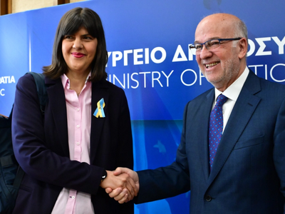 Στην Αθήνα η Λάουρα Κοβέσι: Σε εξέλιξη σ...