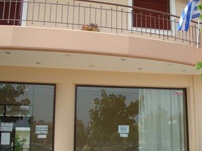 Kοπή Πρωτοχρονιάτικης πίτας στον εκπολιτ...