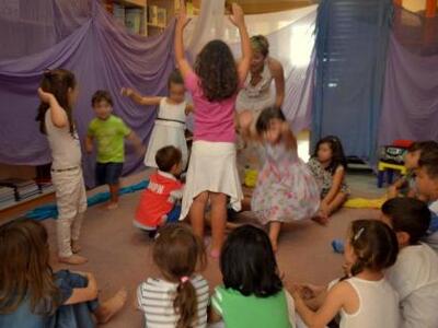 Εργαστήρι θεατρικού παιχνιδιού αυτό το Σ...