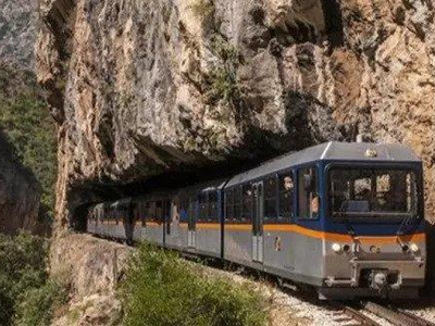 Hellenic Train: Περισσότερα δρομολόγια τ...