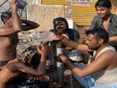 Πακιστάν:Φονικός καύσωνας με περισσότερο...