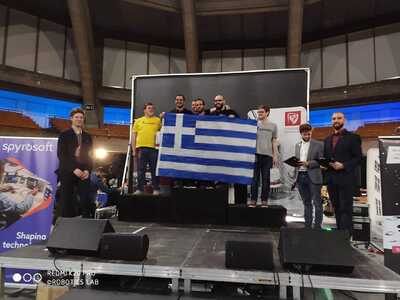 Πρωτιά & 4η θέση για τη Λέσχη Ρομποτ...