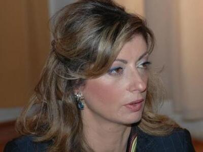 Η Βίβιαν Σαμούρη για το αεροδρόμιο του Α...