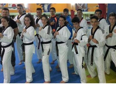 Στην τελική ευθεία για το καμπ της Αστρα...