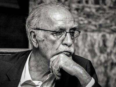 «Έκπληκτός κι οργισμένος» ο Υπ. Μεταναστ...