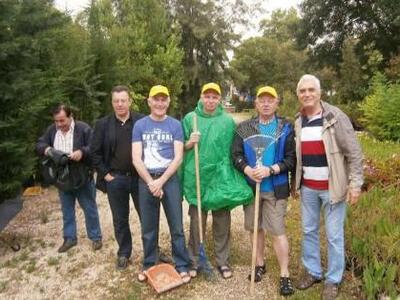 Πάτρα: Εθελοντική εργασία απο Πολωνούς φ...